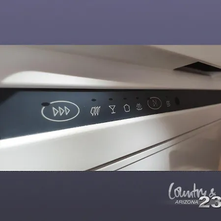 Arizona 23 25+ Adults Only * Зас-Фе