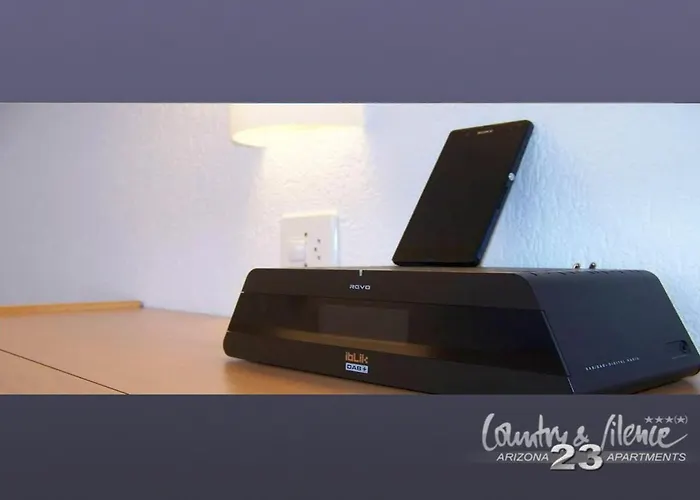 Arizona 23 25+ Adults Only 公寓